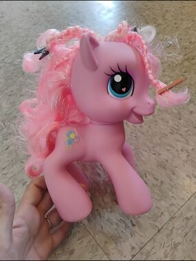 2008 Hasbro Pinkie Pie